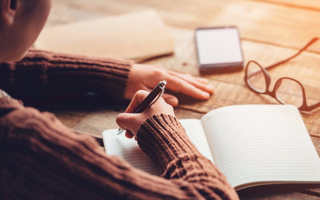 Escritura terapeutica: Por qué escribir puede ayudarte con tu ansiedad